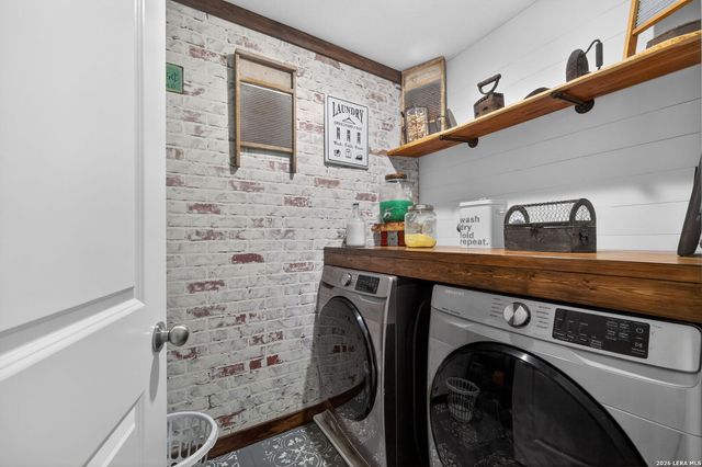 7313 Playa Xing, San Antonio, TX 78252