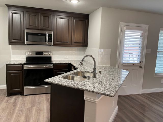 6816 Topaz Drive, Greenville, TX 75402