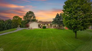 238 Parkwood Drive, Metamora, MI 48455