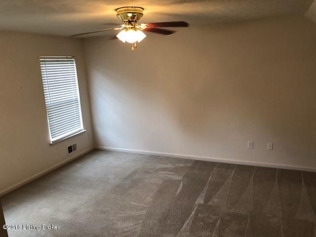 8705 Hidden Grove Pl, Louisville, KY 40291