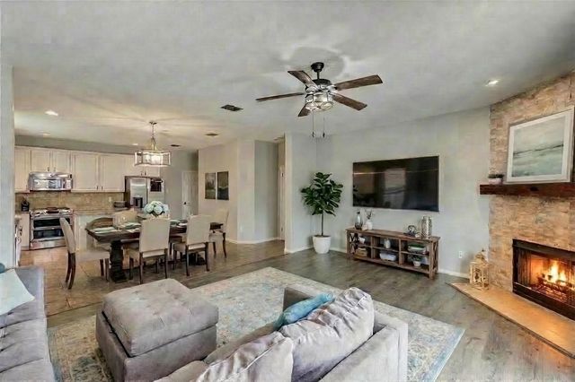 2335 Maserati Drive, Frisco, TX 75033