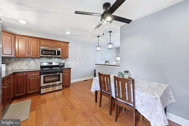 871 TRENTON AVE, Sewell, NJ 08080