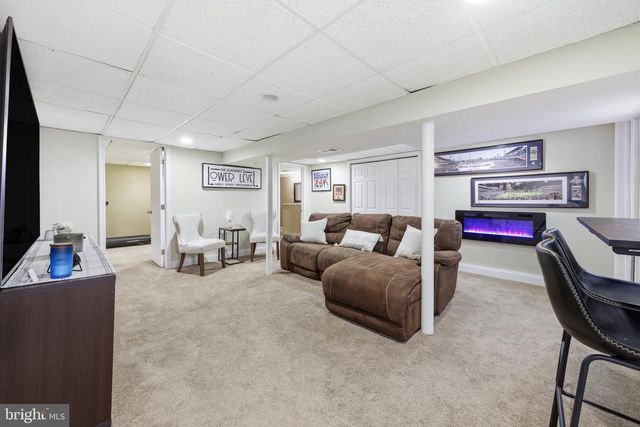 871 TRENTON AVE, Sewell, NJ 08080