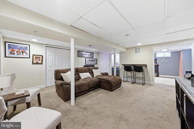 871 TRENTON AVE, Sewell, NJ 08080