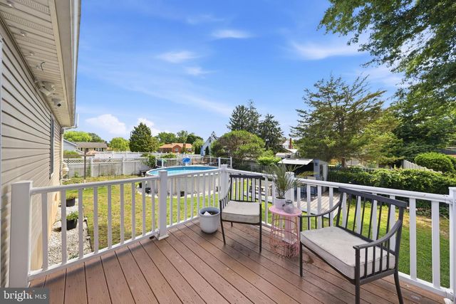871 TRENTON AVE, Sewell, NJ 08080
