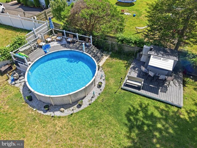 871 TRENTON AVE, Sewell, NJ 08080