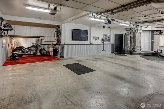 10523 NE 118th Lane, Kirkland, WA 98034