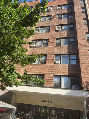 14336 Barclay Avenue 5H, Flushing, NY 11355