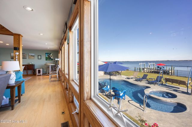 508 Small Drive, Elizabeth City, NC 27909