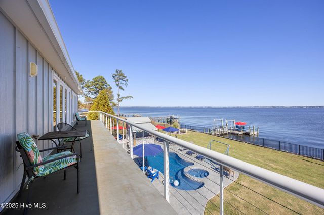 508 Small Drive, Elizabeth City, NC 27909