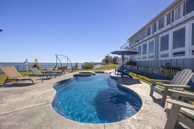 508 Small Drive, Elizabeth City, NC 27909