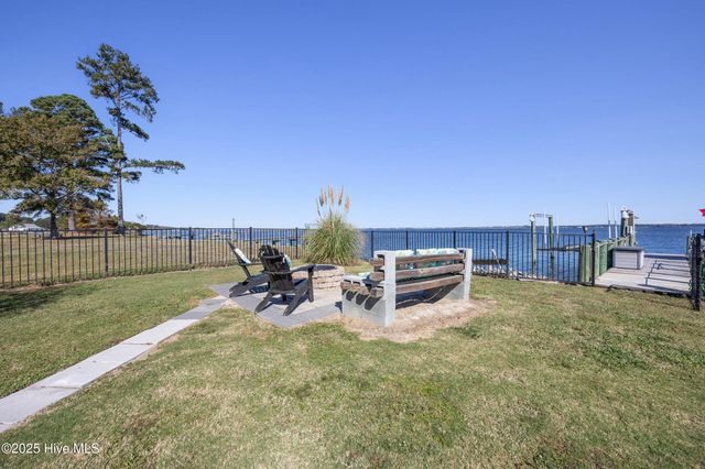 508 Small Drive, Elizabeth City, NC 27909