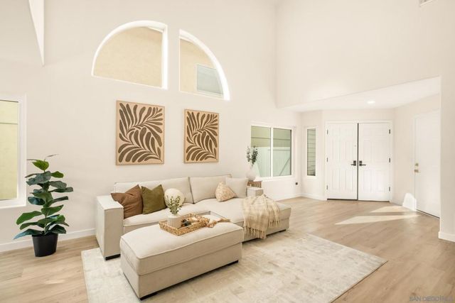 6759 Paseo Del Vista, Carlsbad, CA 92009