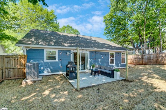 4 Mcarthur Street, Greenville, SC 29611
