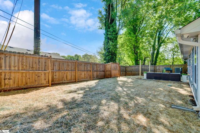 4 Mcarthur Street, Greenville, SC 29611