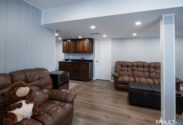 23 Trails End Lane, Ridgefield, CT 06877