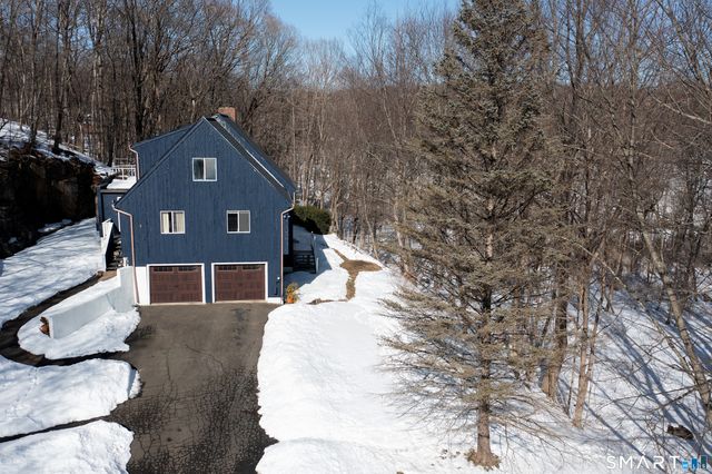 23 Trails End Lane, Ridgefield, CT 06877