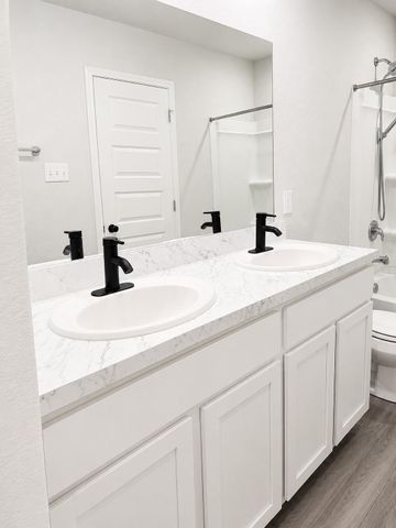 59 Road 5102, Cleveland, TX 77327