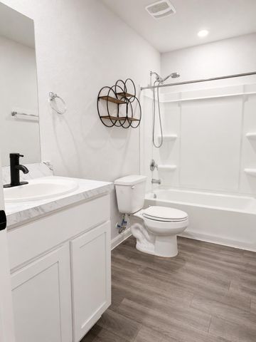 59 Road 5102, Cleveland, TX 77327