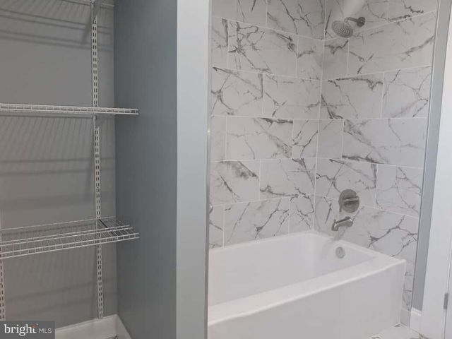 4212 LASALLE AVE, Baltimore, MD 21206