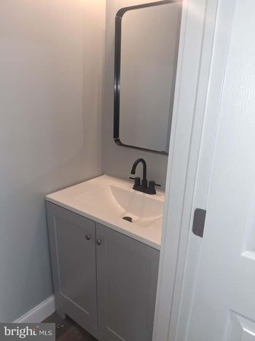 4212 LASALLE AVE, Baltimore, MD 21206