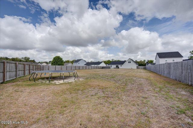 520 Poults Drive, Richlands, NC 28574