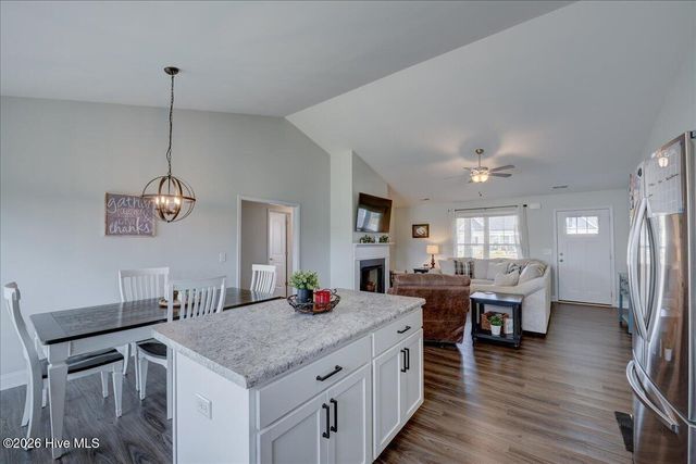 520 Poults Drive, Richlands, NC 28574