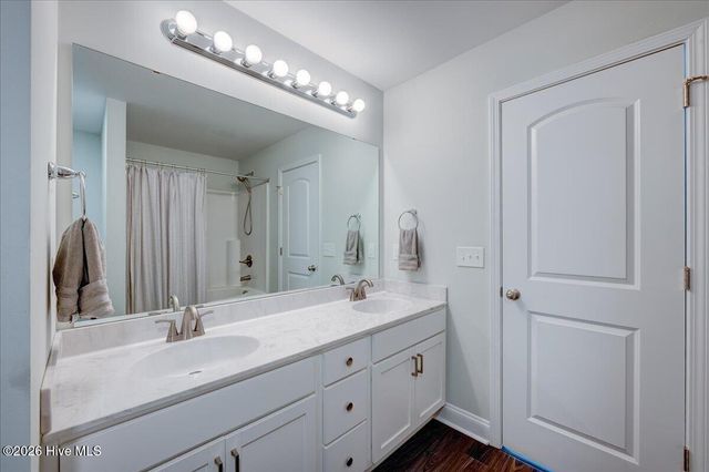 520 Poults Drive, Richlands, NC 28574