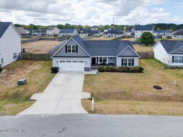 520 Poults Drive, Richlands, NC 28574