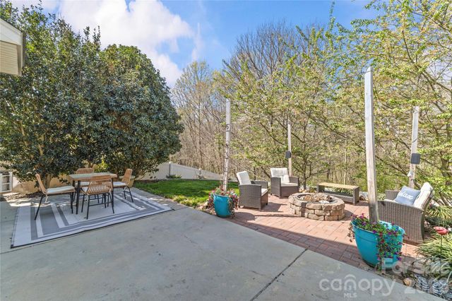 224 Morning Dew Lane, Mount Holly, NC 28120