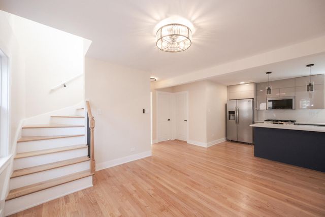8728 S King Drive, Chicago, IL 60619