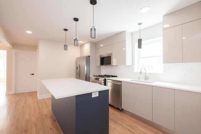 8728 S King Drive, Chicago, IL 60619