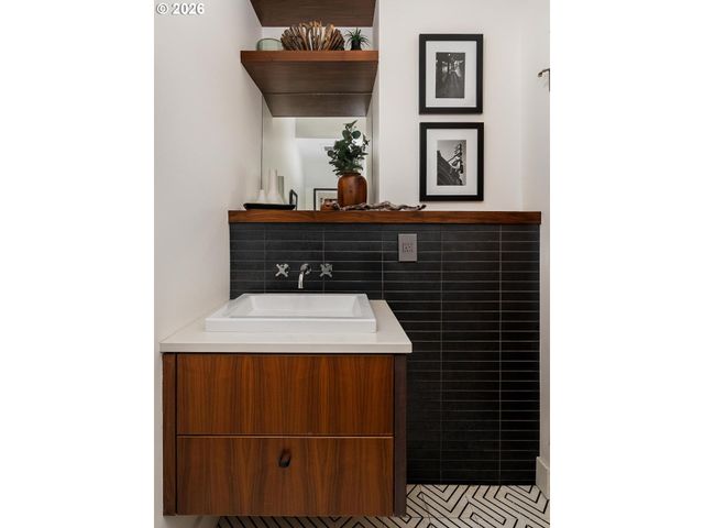 3122 Ne 44TH Ave, Portland, OR 97213