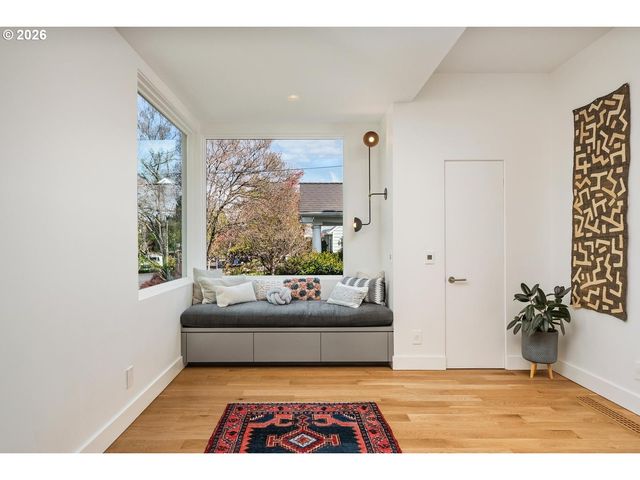 3122 Ne 44TH Ave, Portland, OR 97213