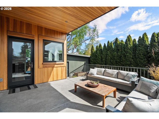 3122 Ne 44TH Ave, Portland, OR 97213