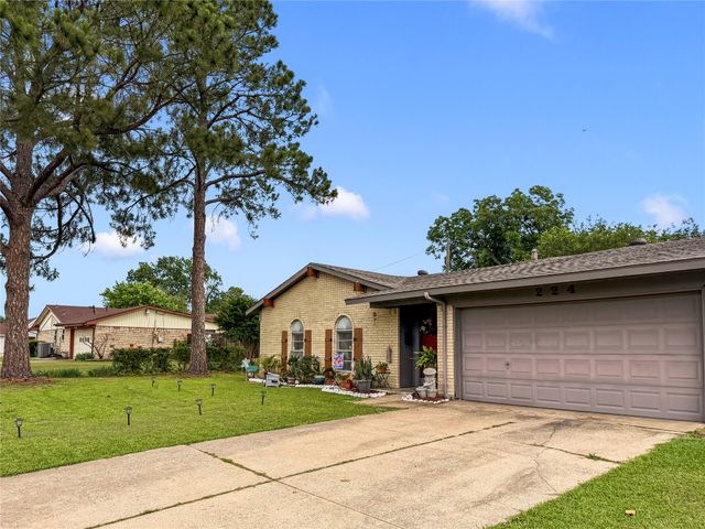 224 E Grubb Drive, Mesquite, TX 75149