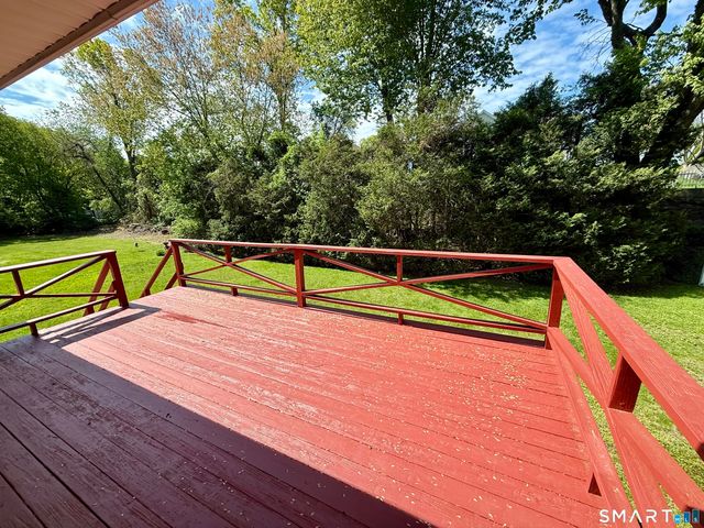 75 Masna Place, Stratford, CT 06614