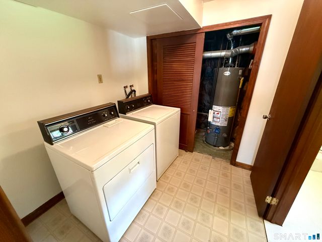 75 Masna Place, Stratford, CT 06614
