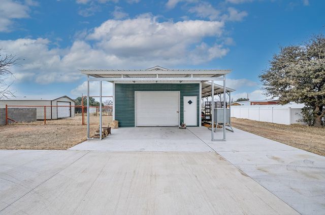 3808 S County Rd 1184, Midland, TX 79706