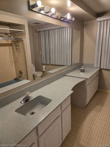 17150 Hilton Street, Southfield, MI 48075