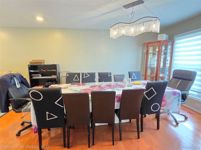 17150 Hilton Street, Southfield, MI 48075