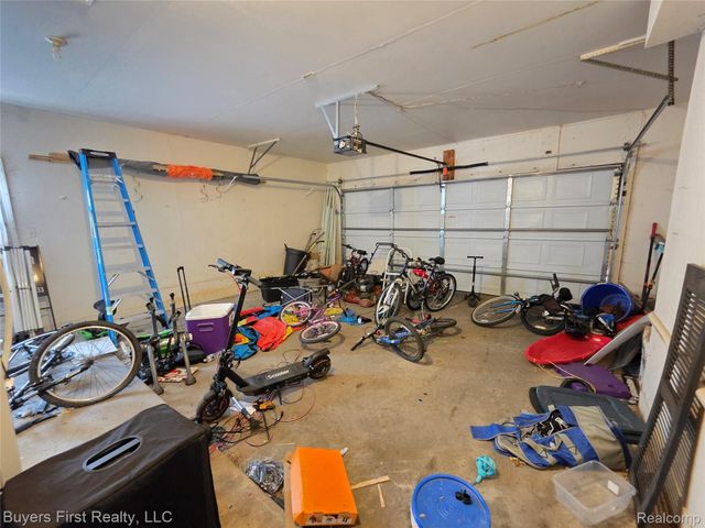 17150 Hilton Street, Southfield, MI 48075