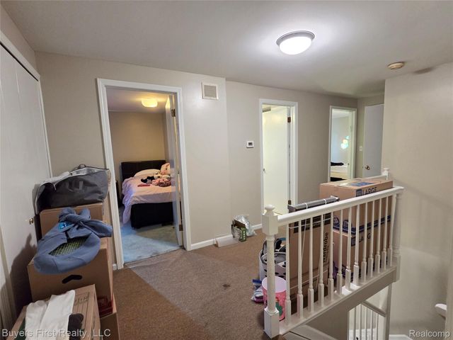 17150 Hilton Street, Southfield, MI 48075