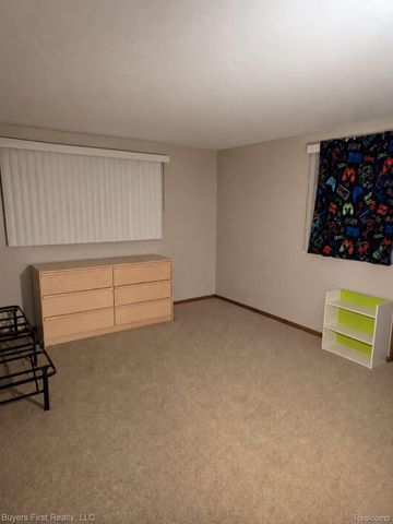 17150 Hilton Street, Southfield, MI 48075