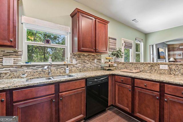 350 Parc Crossing, Acworth, GA 30102