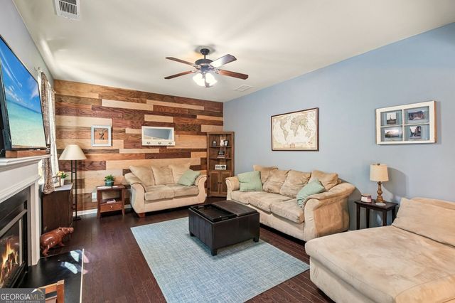 350 Parc Crossing, Acworth, GA 30102
