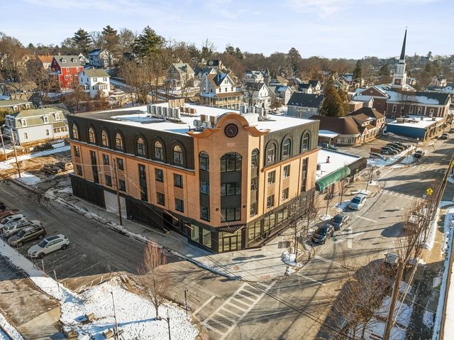 453 Franklin 303, Melrose, MA 02176