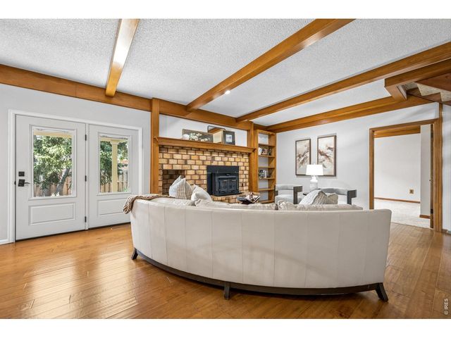 619 Crawford Cir, Longmont, CO 80504