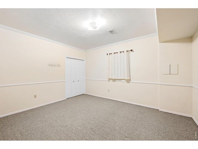 619 Crawford Cir, Longmont, CO 80504