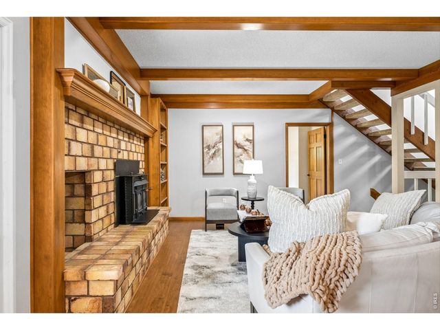 619 Crawford Cir, Longmont, CO 80504